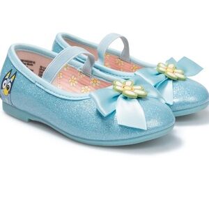 New with tags Bluey Toddler Girls Glitter Bow Ballet Flats. New in size 11